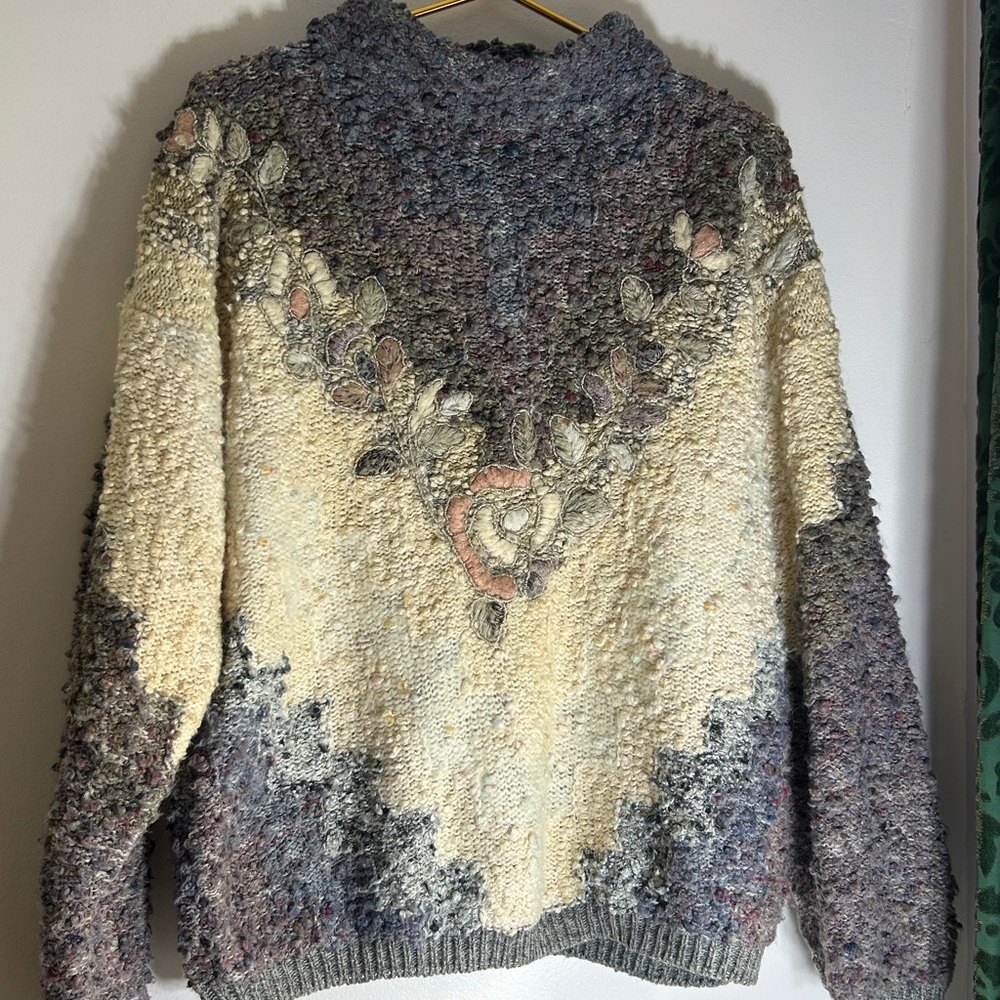 Chic Multicolor Bulky Knit Sweater